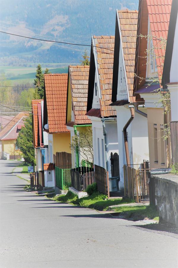 Liptovský Mikuláš Hotel Poludnica المظهر الخارجي الصورة