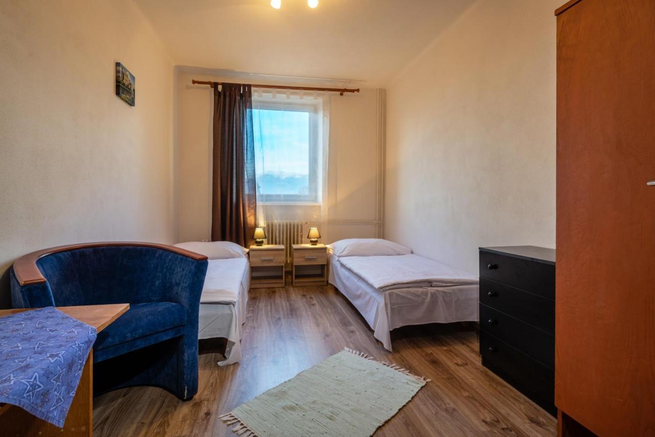 Liptovský Mikuláš Hotel Poludnica المظهر الخارجي الصورة