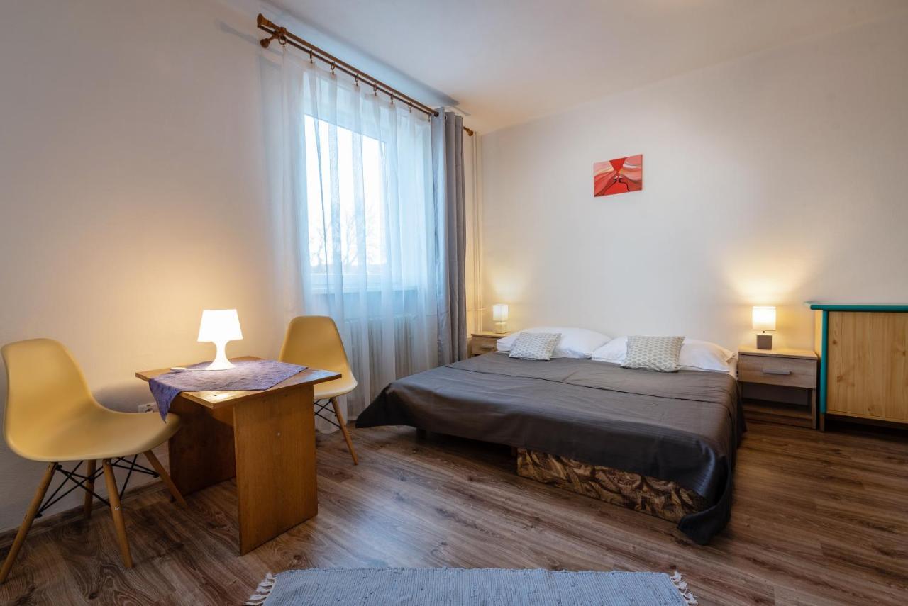Liptovský Mikuláš Hotel Poludnica المظهر الخارجي الصورة